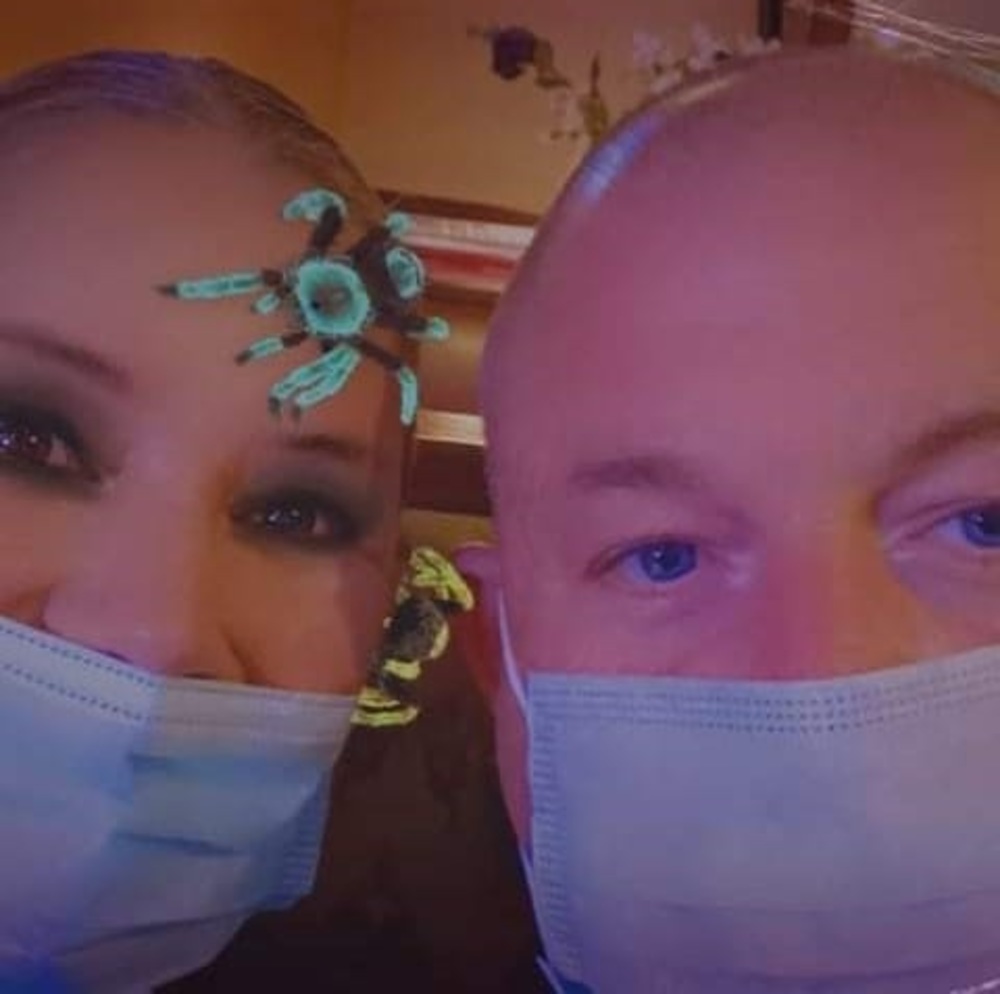 Meet your Posher, Laura